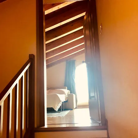 לינה וארוחת בוקר Casa Di Rosa