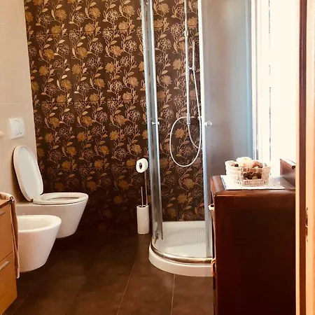 לינה וארוחת בוקר Casa Di Rosa