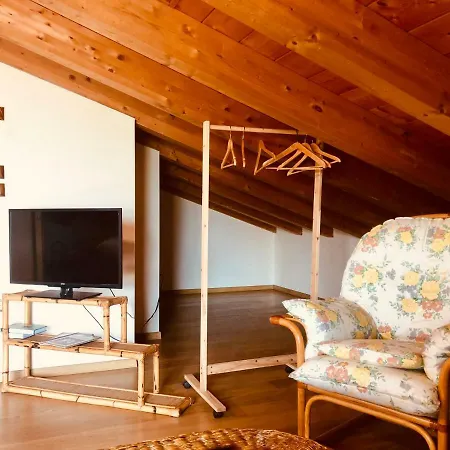 לינה וארוחת בוקר Casa Di Rosa